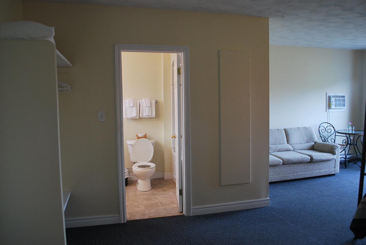 Midtrail Motel Pleasant Bay Extérieur photo